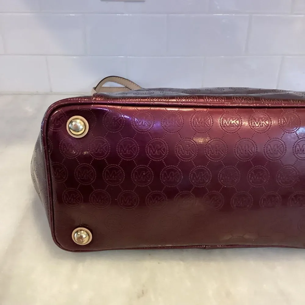 Michael Kors Bag Purse Handbag Leather Embossed Signature Patent EW Jet Set Tote